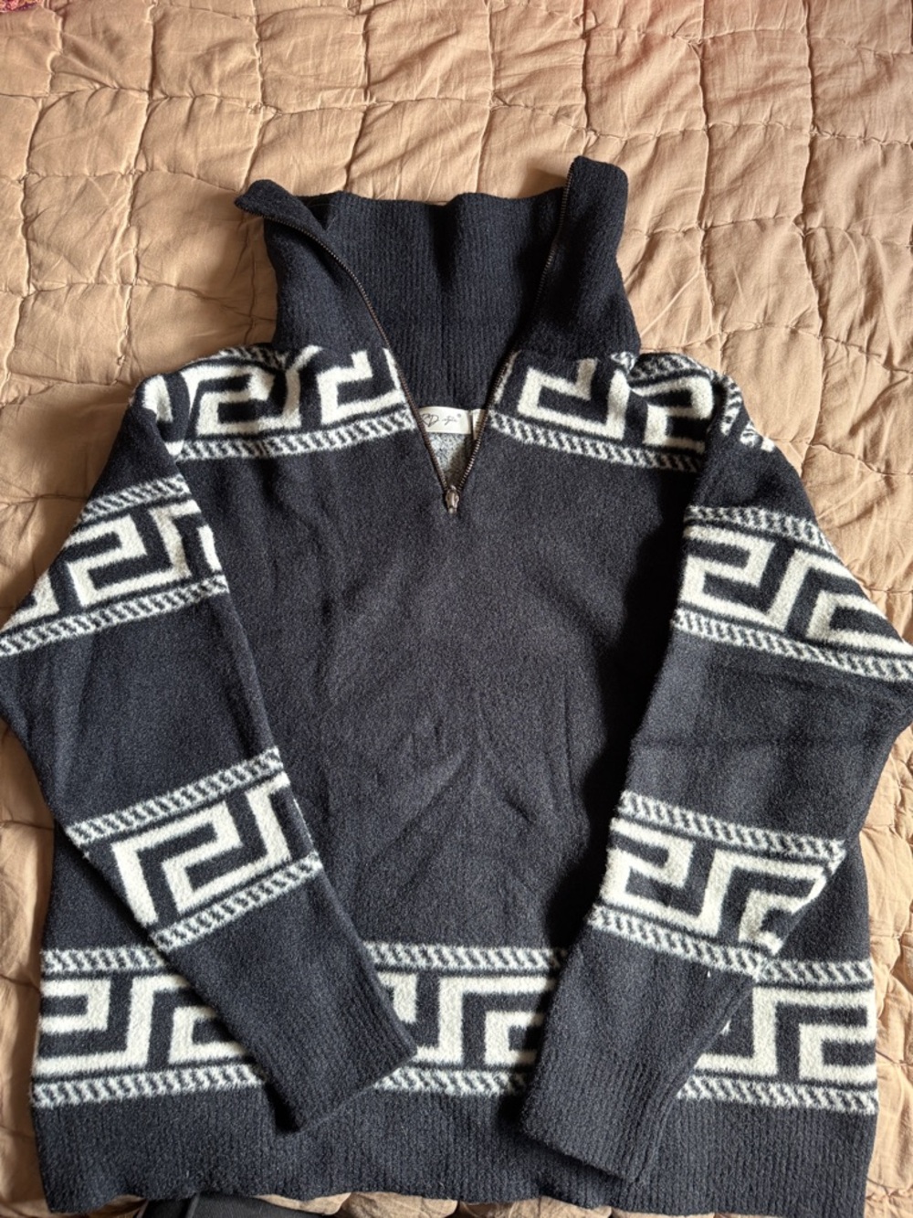 Women’s Black and White Quarter-Zip Geometric Knit Sweater